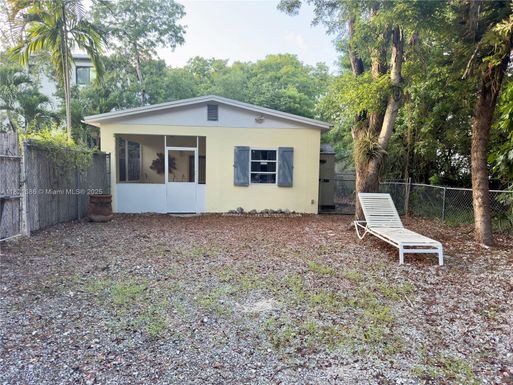 786 Bostwick Dr # B, Key Largo FL 33037