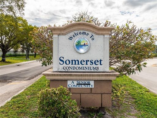 2860 Somerset Dr # 210K, Lauderdale Lakes FL 33311