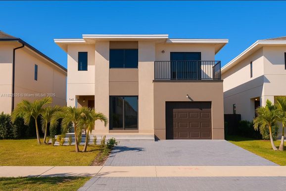 171 NW 13th Pl # 1A, Florida City FL 33034