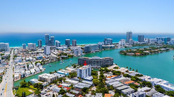 6900 Bay Dr # 6G, Miami Beach FL 33141