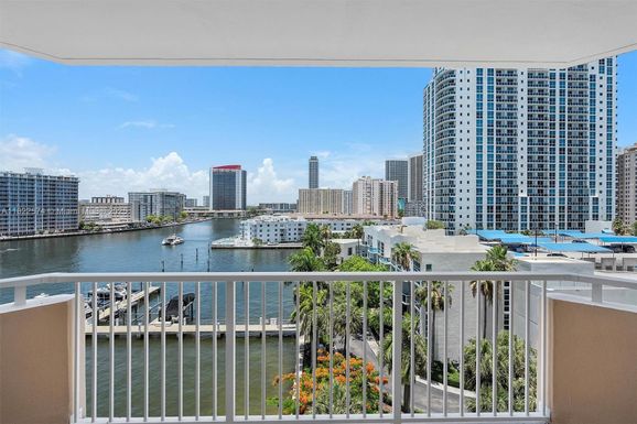 1965 S Ocean Dr # 6Q, Hallandale Beach FL 33009