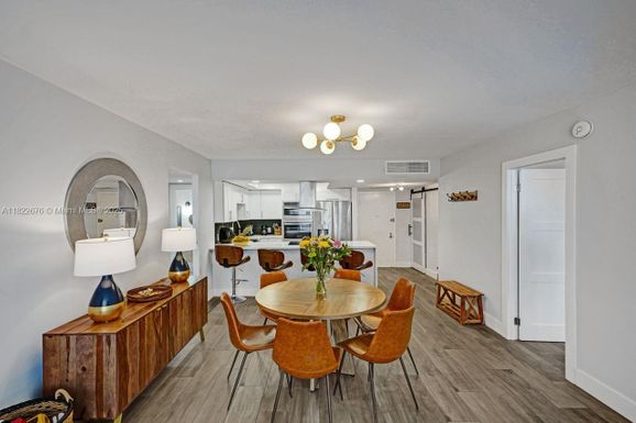 600 Three Islands Blvd # 615, Hallandale Beach FL 33009