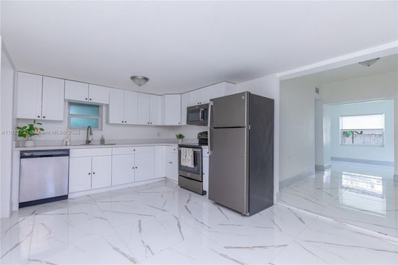 1758 NE 183rd St, North Miami Beach FL 33179