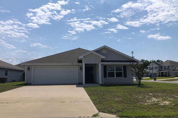 3992 Pioneer Ln, Panama City FL 32404