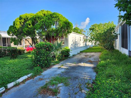 2651 E Marina Dr, Dania Beach FL 33312