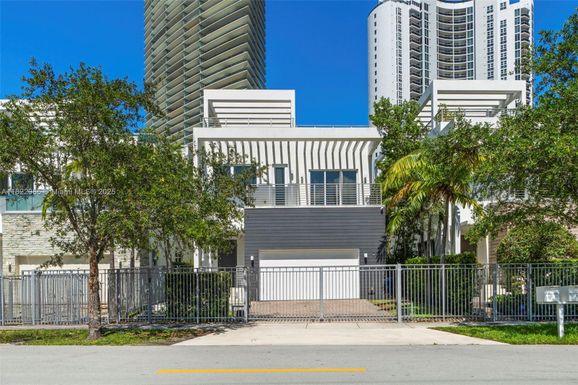 18955 Atlantic Blvd, Sunny Isles Beach FL 33160