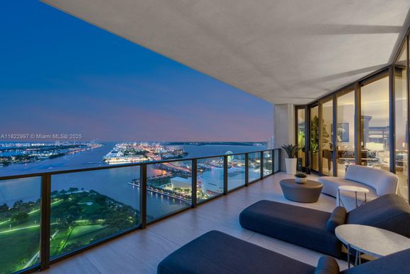 1000 Biscayne Blvd # 3402, Miami FL 33132