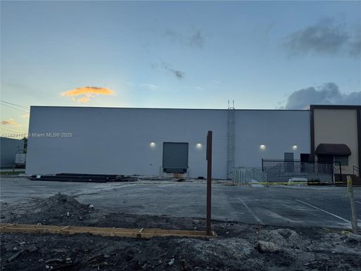 4507 NW 133rd St, Opa-Locka FL 33054