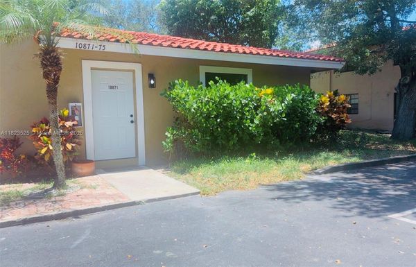 10871 NW 45th St, Coral Springs FL 33065