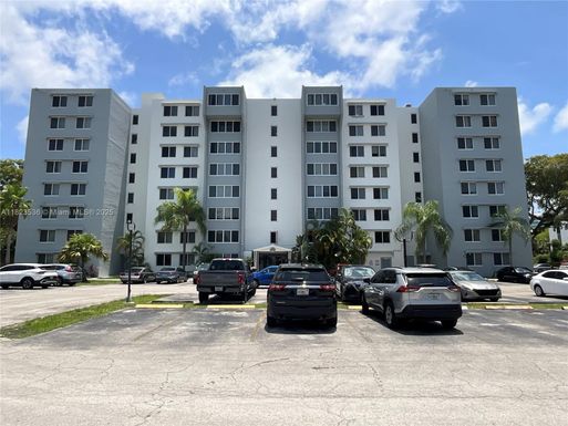 9143 SW 77th Ave # B406, Miami FL 33156
