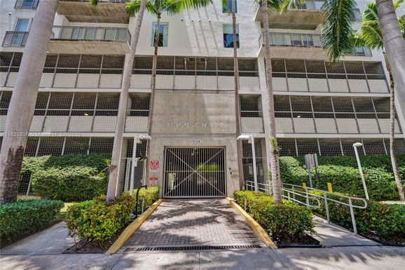 455 NE 25th St # 609, Miami FL 33137