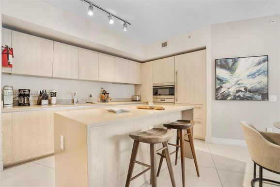 4111 S Ocean Dr # 3709, Hollywood FL 33019