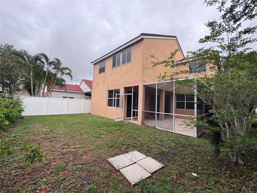 833 Stanton Dr, Weston FL 33326