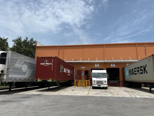 9667 NW 33rd St, Doral FL 33172