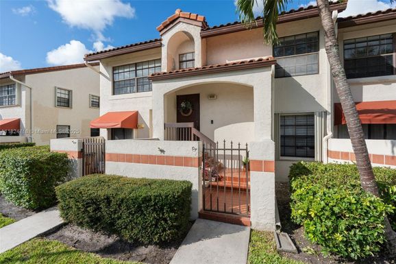 602 Lincoln Ct # 602, Deerfield Beach FL 33442