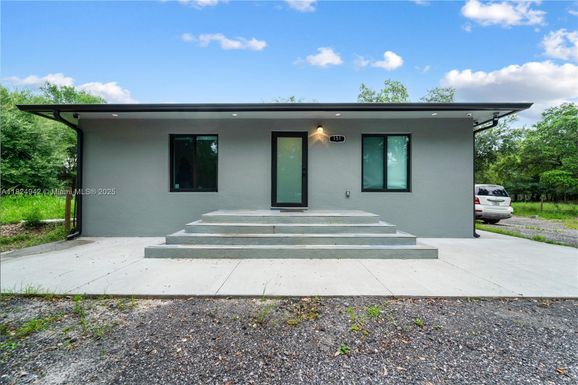 151&157 Horse Club Ave, Clewiston FL 33440