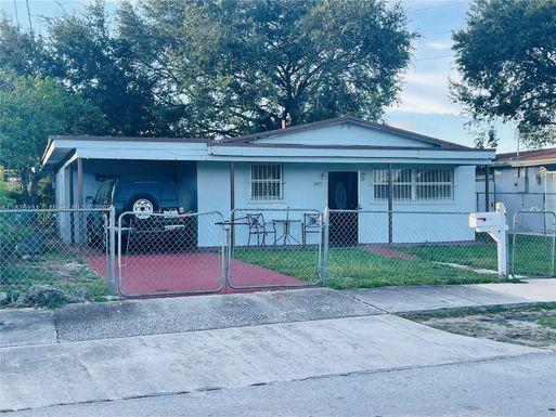 1905 NW 155th St, Miami Gardens FL 33054