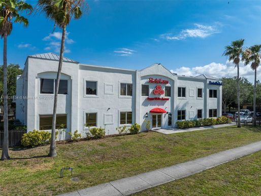 5397 Orange Dr # 103, Davie FL 33314