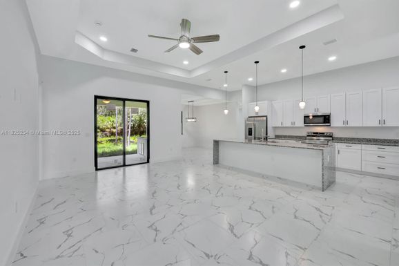 2407 Jetridge St, Other City - In The State Of Florida FL 33920