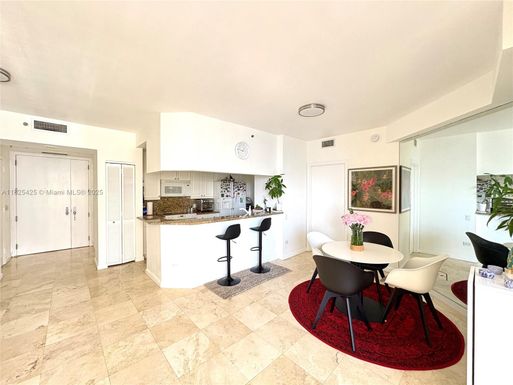 808 Brickell Key Dr # 1103, Miami FL 33131