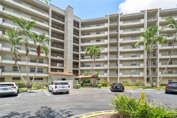 3940 Inverrary Blvd # A, Lauderhill FL 33319