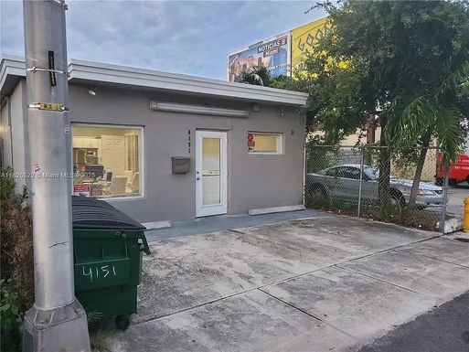 4151 W Hallandale Beach Blvd, West Park FL 33023