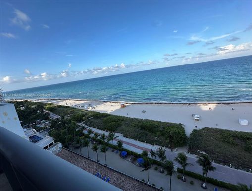 6039 Collins Ave # 1625, Miami Beach FL 33140