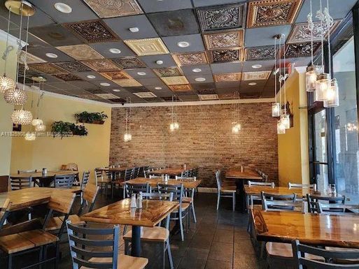 Italian Restaurant N. US-1, Jupiter FL 33477