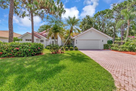 1137 SW Lighthouse Dr, Palm City FL 34990