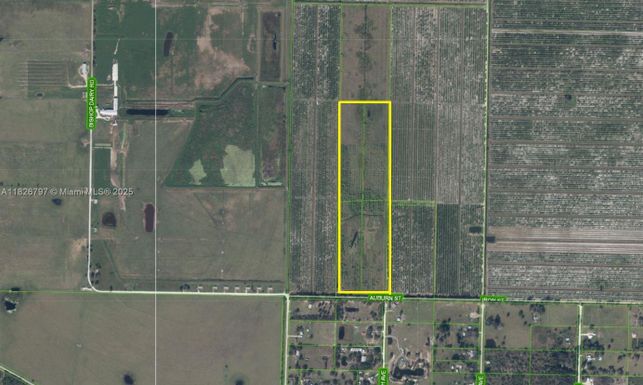 3256 Auburn St., Lorida FL 33857