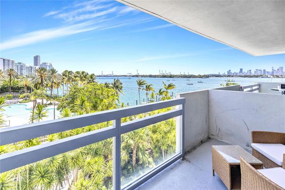 1500 SW Bay Rd # 434S, Miami Beach FL 33139