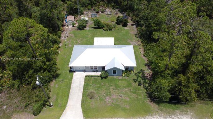 3267 Forbes Dr, Lake Placid FL 33852