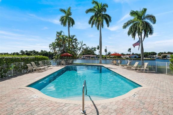 1881 Middle River Dr # 403, Fort Lauderdale FL 33305