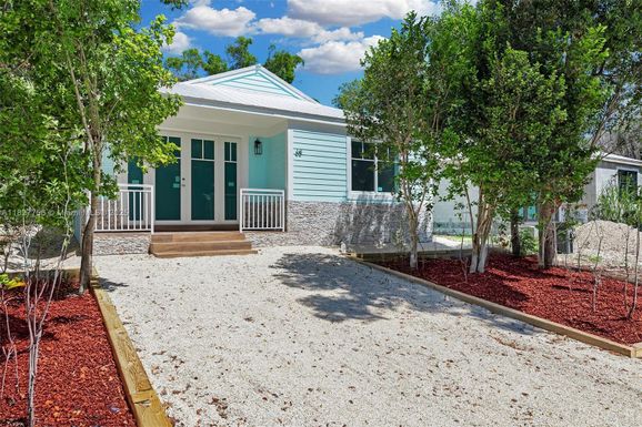 68 Coral Way, Key Largo FL 33037