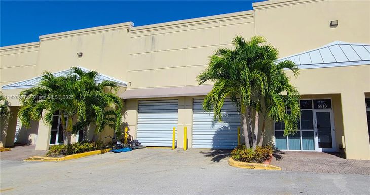 5501 N Nob Hill Rd # 5517, Sunrise FL 33351