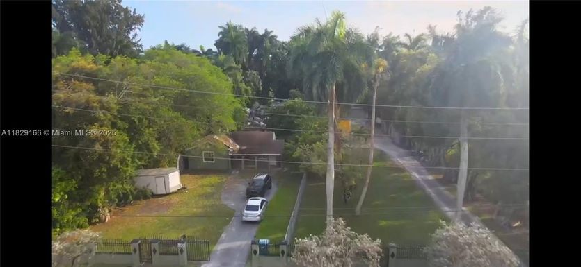 308 NW 159th St, Miami FL 33169