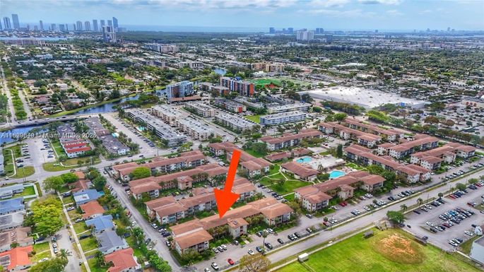 17001 NE 13th Ave # 202, Miami FL 33162