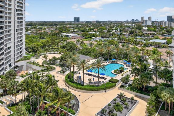 21150 Point Pl # 1505, Aventura FL 33180