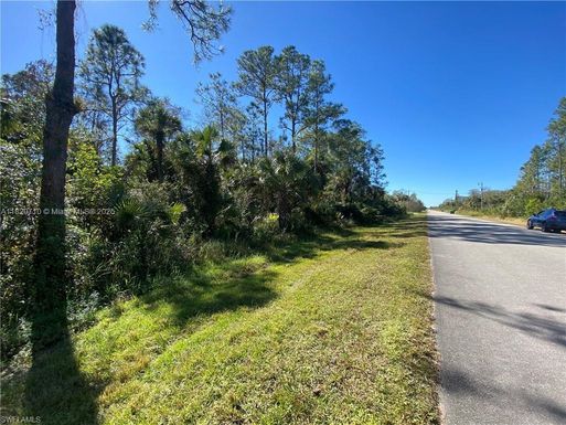 0 Shady Hollow Blvd E, Naples FL 34120