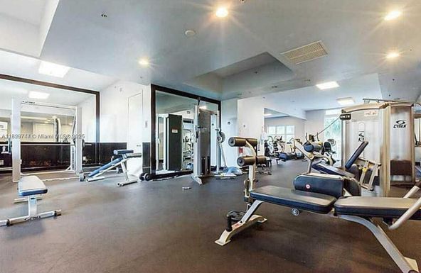14951 Royal Oaks Ln # 2506, North Miami FL 33181
