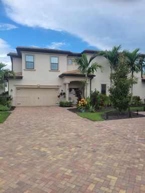 1154 Penrose CT, Naples FL 34113