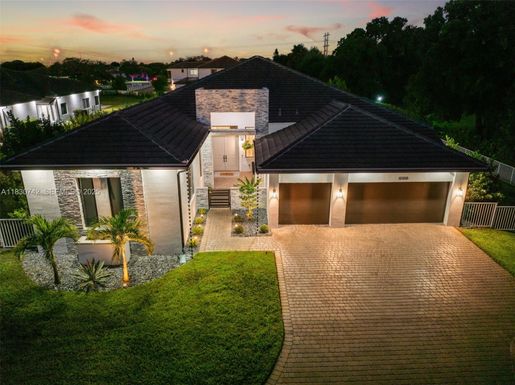 5000 SW 159 Ave, Southwest Ranches FL 33331