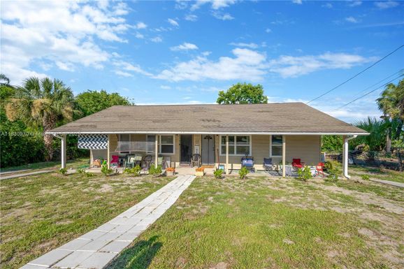 130 East Northside Drive, Lake Wales FL 33853