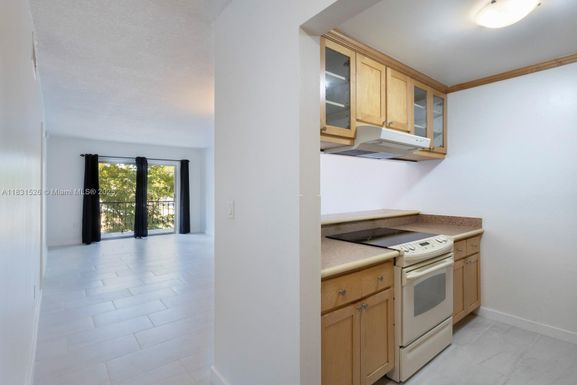 3181 SW 13 St. # 314, Miami FL 33145