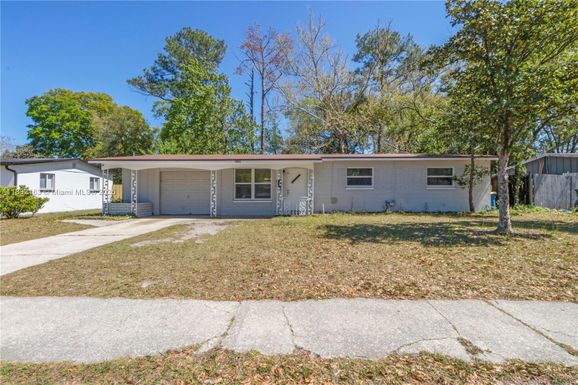 2531 WEDGEFIELD BLVD, Jacksonville FL 32211