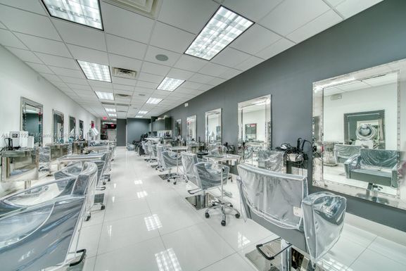 Beauty Salon For Sale In Pinecrest, Pinecrest FL 33156