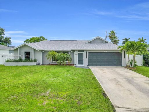 709 SW 9th Ave, Cape Coral FL 33991
