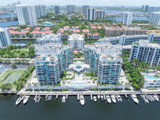 3131 NE 188th St # 903, Aventura FL 33180