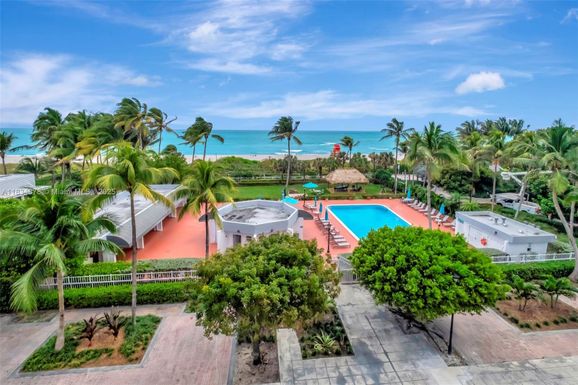 2401 Collins Ave # 1212, Miami Beach FL 33140