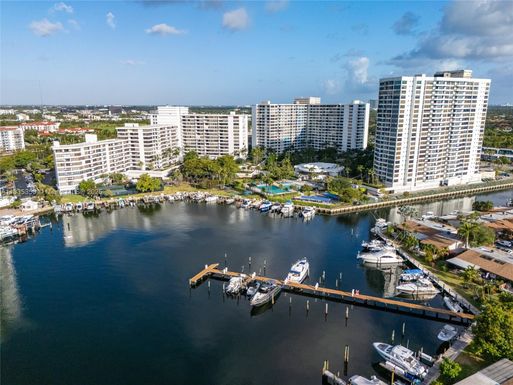 2500 Parkview Dr # 1502, Hallandale Beach FL 33009